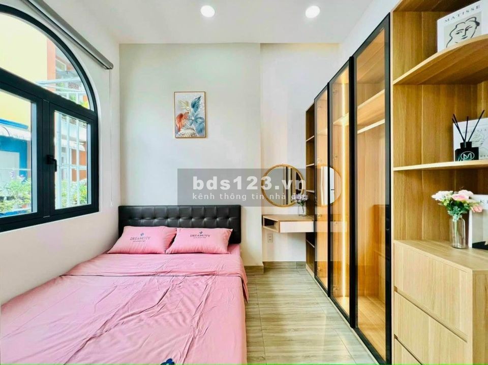 Bán nhà đường TL 10 phường Tân Tạo, DT 60m² x 3 lầu, hẻm 8m, giá 5,390 tỷ TL