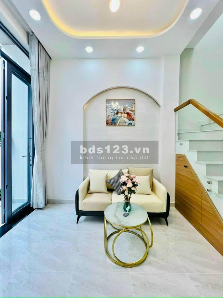 Bán nhà đường TL 10 phường Tân Tạo, DT 60m² x 3 lầu, hẻm 8m, giá 5,390 tỷ TL