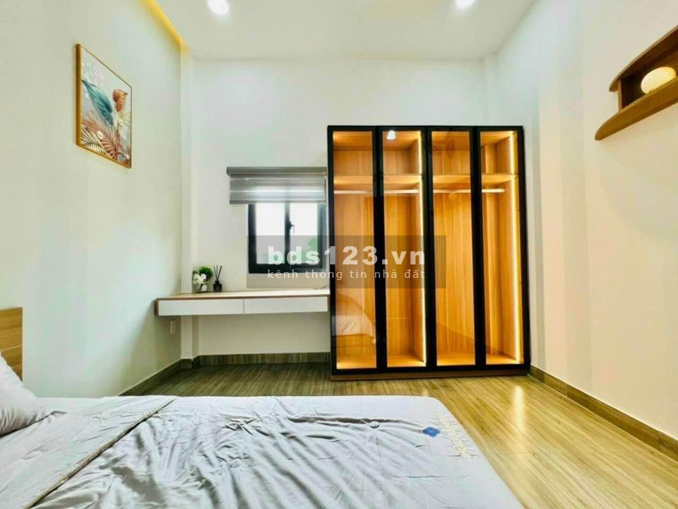 Bán nhà đường TL 10 phường Tân Tạo, DT 60m² x 3 lầu, hẻm 8m, giá 5,390 tỷ TL