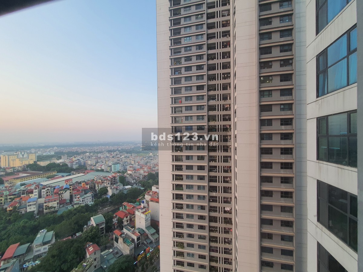 Chính chủ cần bán căn hộ Goldmark City 136 Hồ Tùng Mậu diện tích 143m2