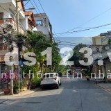 Nhà biệt thự căn góc 2 mặt tiền đường 36, phường Tân Quy, quận 7