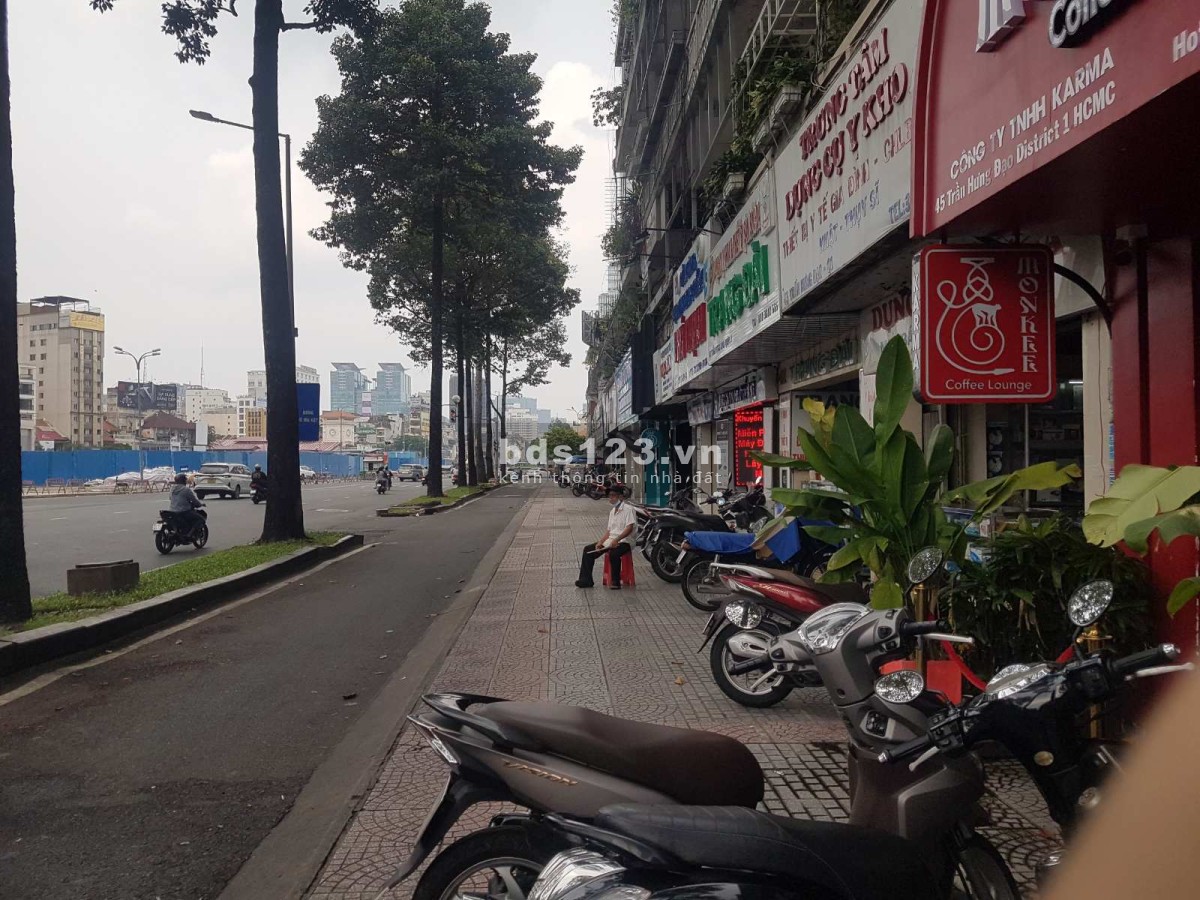 Cho thuê nhà nguyên căn, nhà trống giao ngay. Liên hệ: Công 0906346306
