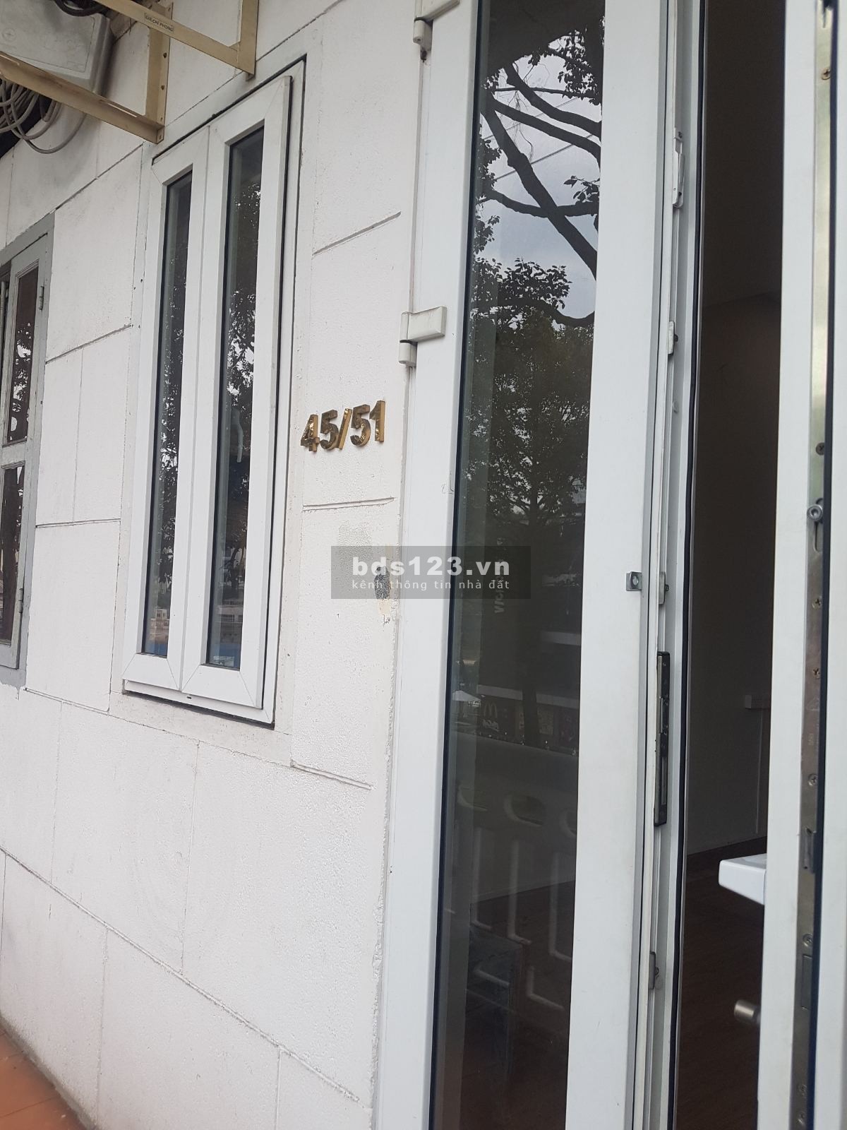 Cho thuê nhà nguyên căn, nhà trống giao ngay. Liên hệ: Công 0906346306