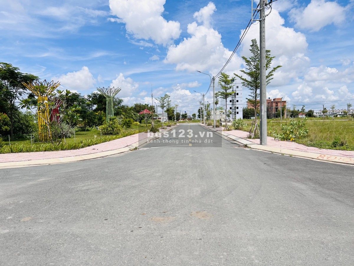 Cần Bán Đất Nền Long Cang Sổ Sẵn diện tích 100m2 giá ngộp
