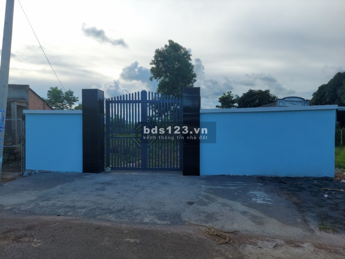 Chính chủ kẹt tiền cần ra gấp lô đất mặt tiền đường nhựa tại thị xã Đất Đỏ, Bà Rịa Vũng Tàu