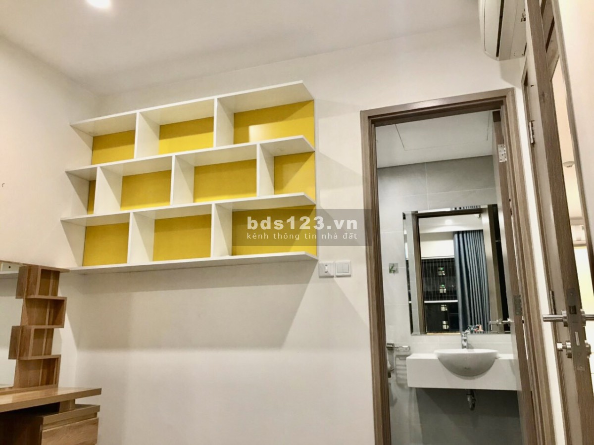 0385015918 Bán gấp căn 2 ngủ 2wc +1 căn góc full gỗ An Cường, đồ điện tử Vinhomes Smart City