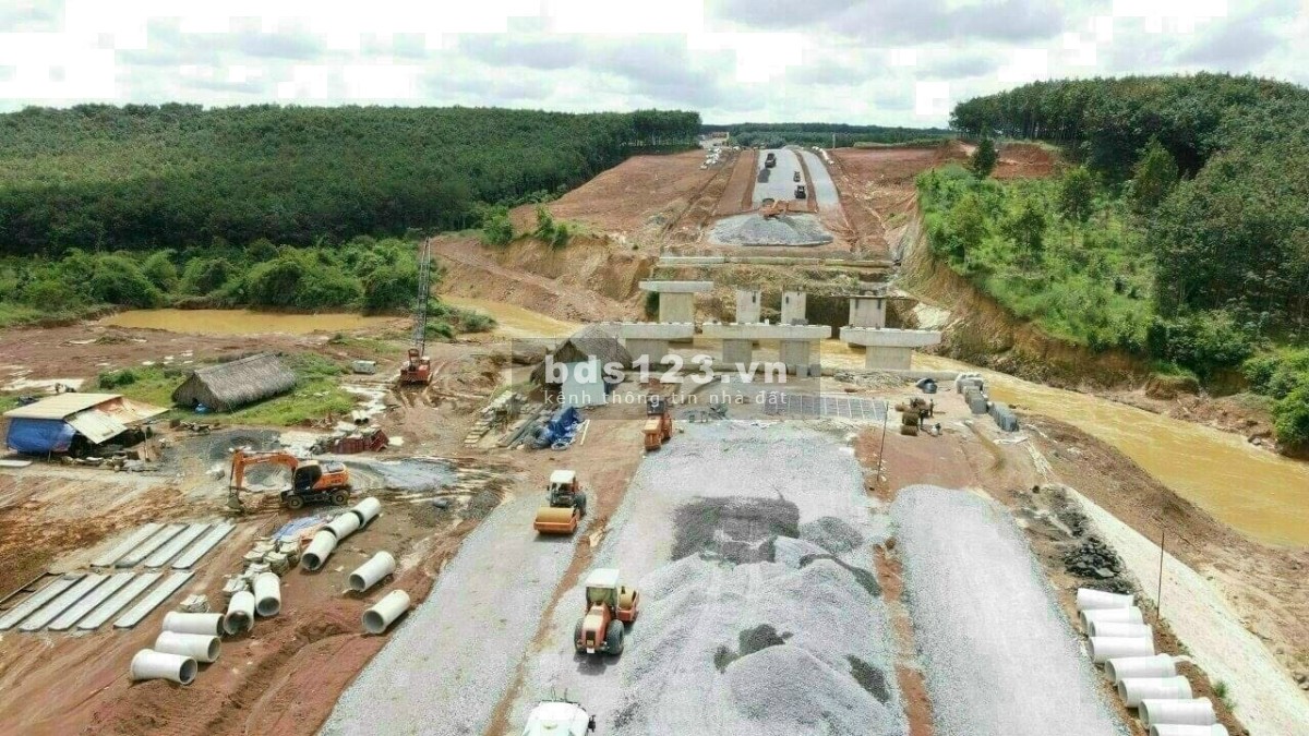 Cần bán đất sào sổ sẳn tại xã Tân Lợi - Đồng Phú giá đầu tư