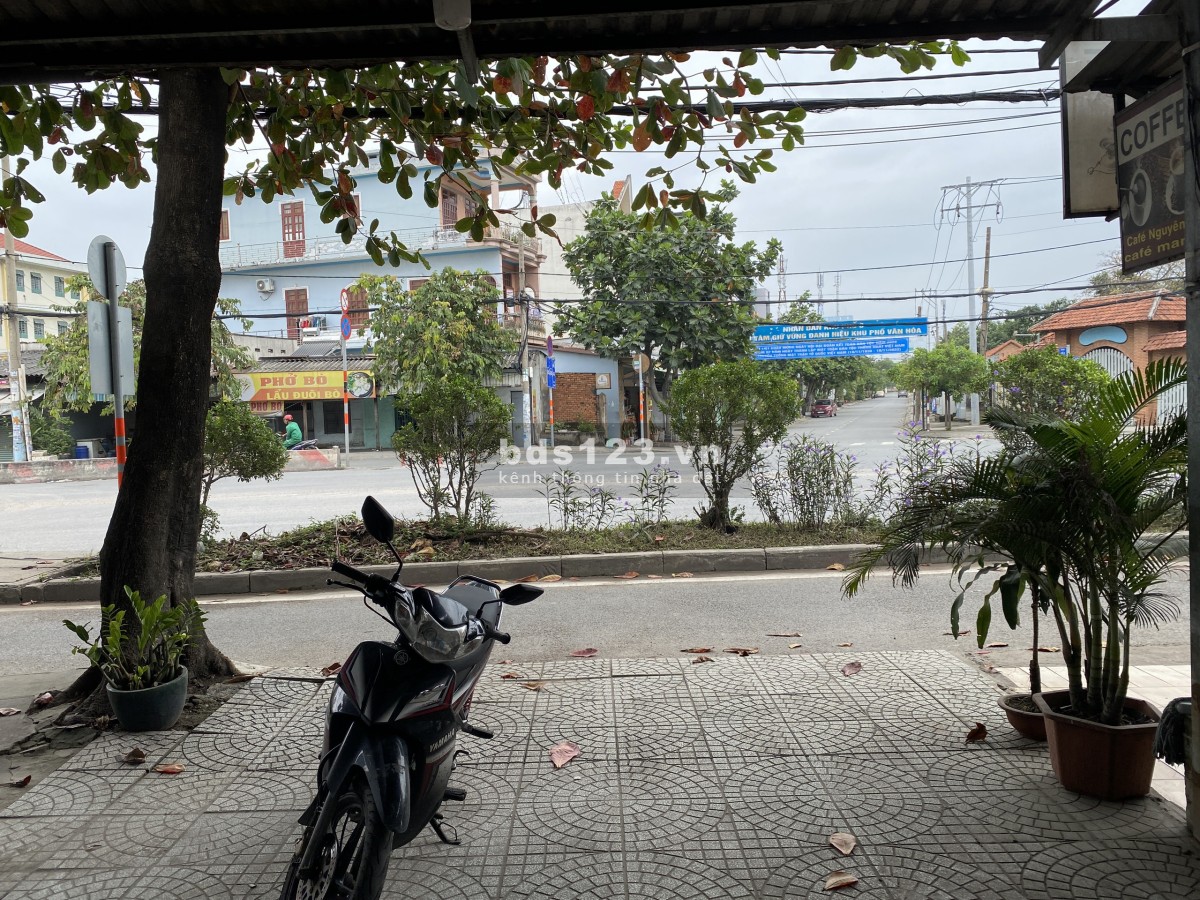 Cho thuê 2 mặt bằng mặt tiền Nguyễn Thị Định, gần Phà Cát Lái