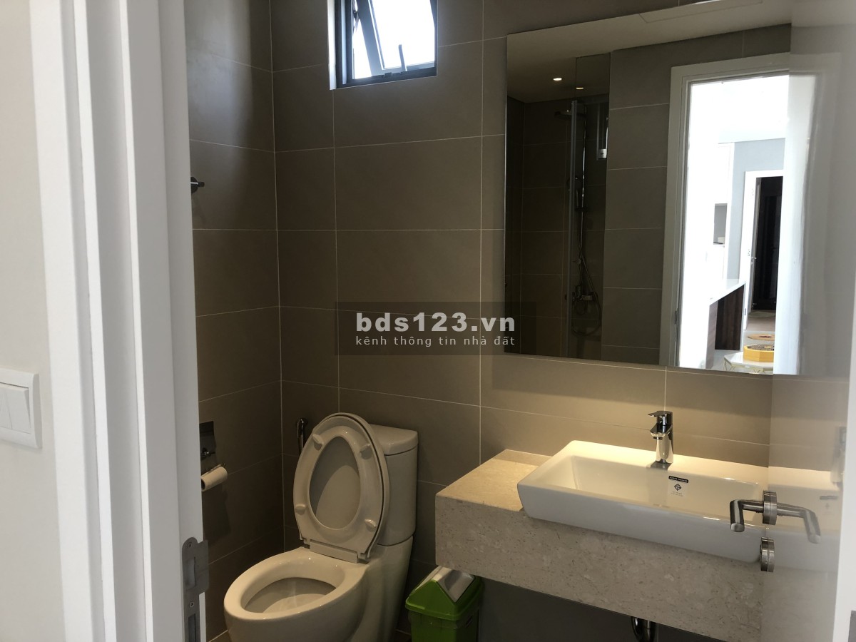 Thuê nhanh 2pn thoáng mát view sông Đảo Kim Cương giá tốt view đẹp