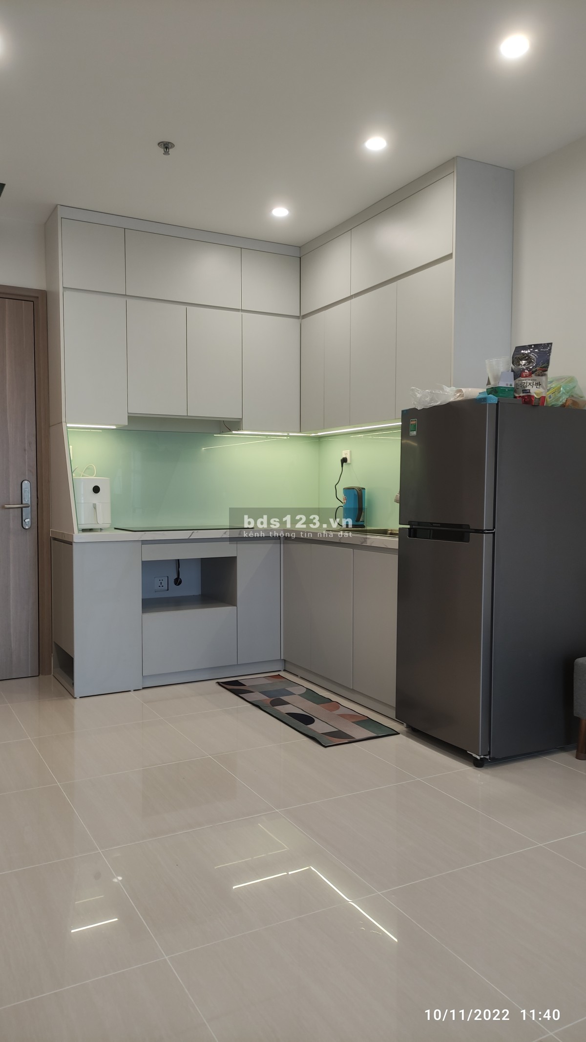 Chính chủ cho thuê căn 1+1 tầng trung Vinhomes Smart City LH 0979081270