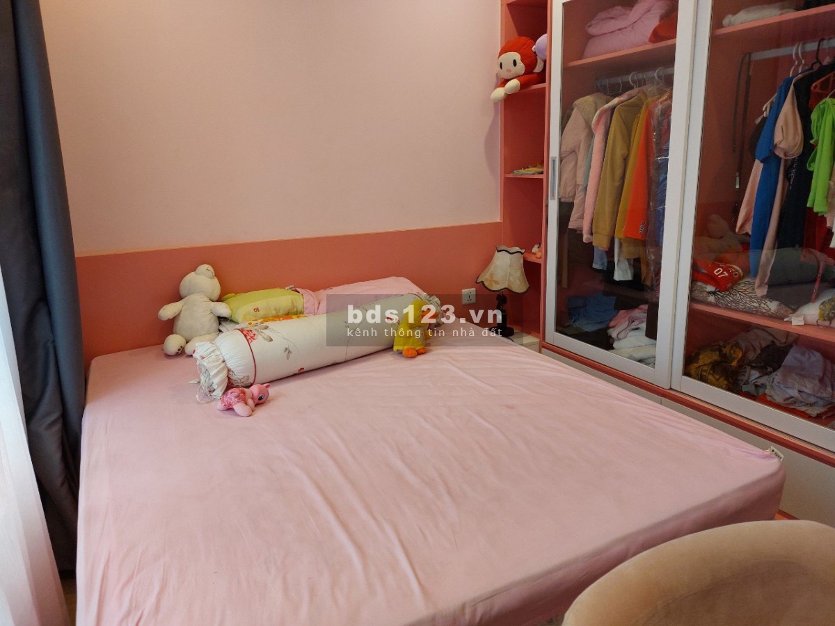 Cần tiền bán GẤP căn 2PN + 1 (2WC) view thoáng đẹp chỉ 1,9 tỷ tại Ocean Park LH: 0969.493.294