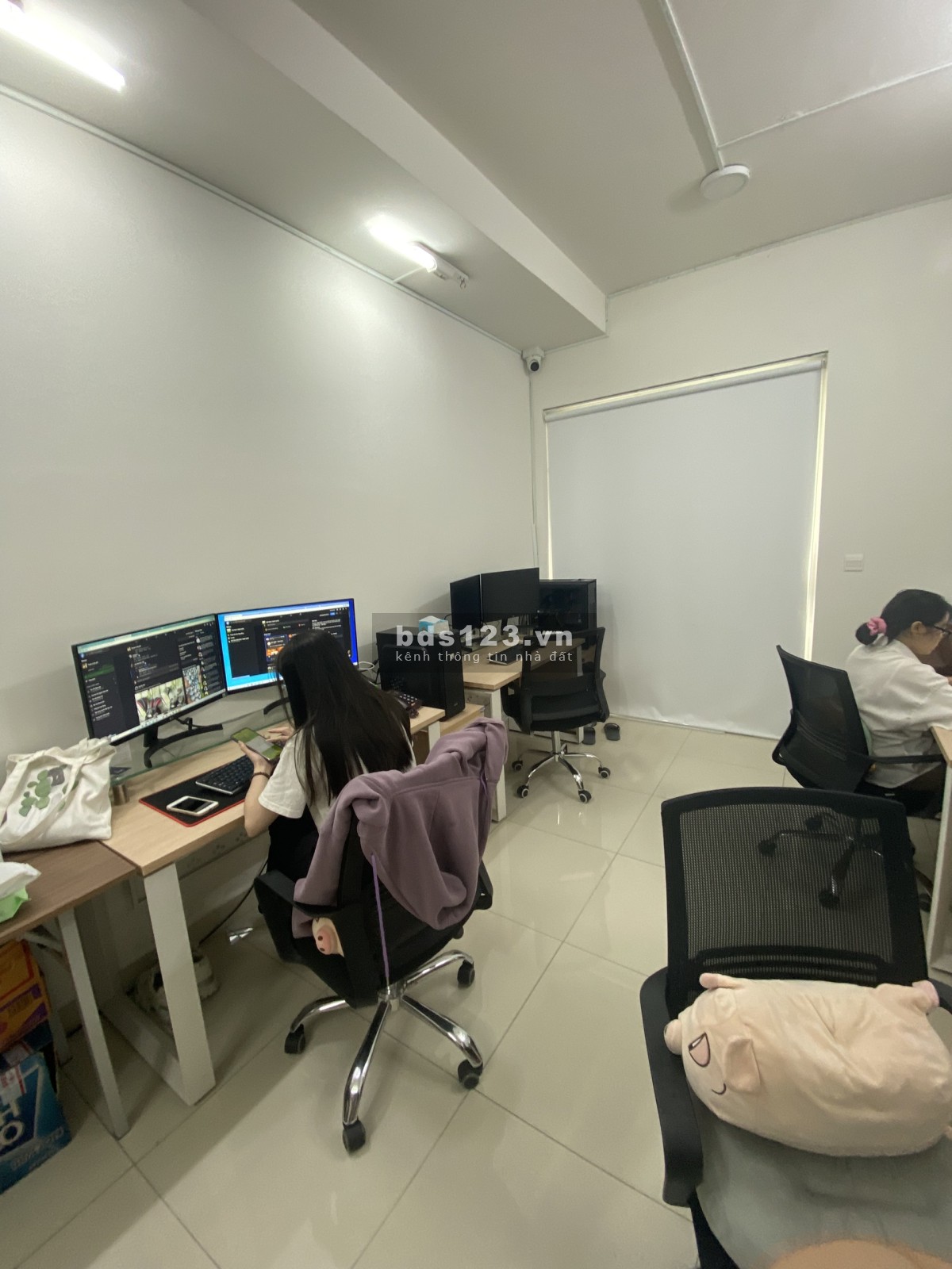 Cần bán căn hộ chung cư Sunrise City View ở Quận 7