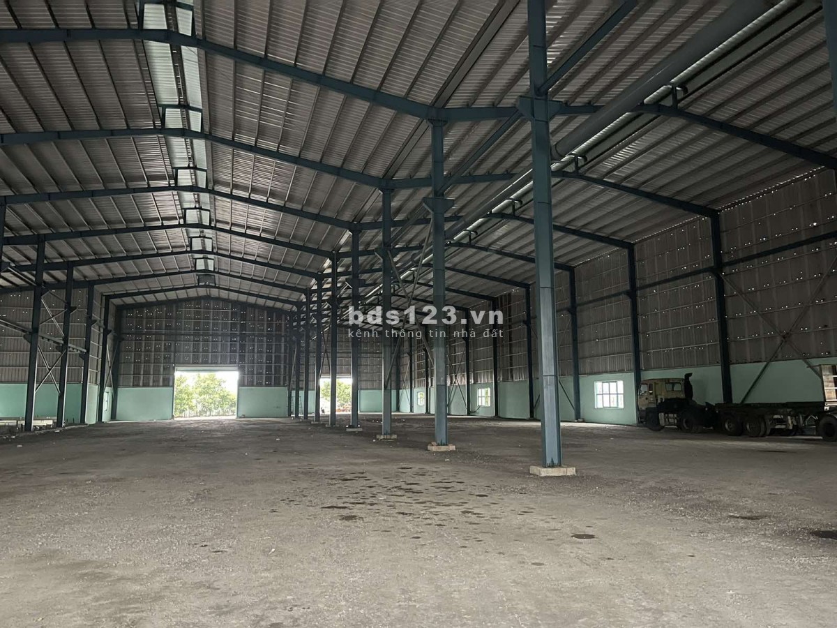 Cho thuê kho xưởng diện tích 1200m2 - 3700m2 Quốc Lộ 1A, Mỹ Yên, Bến Lức, Long An