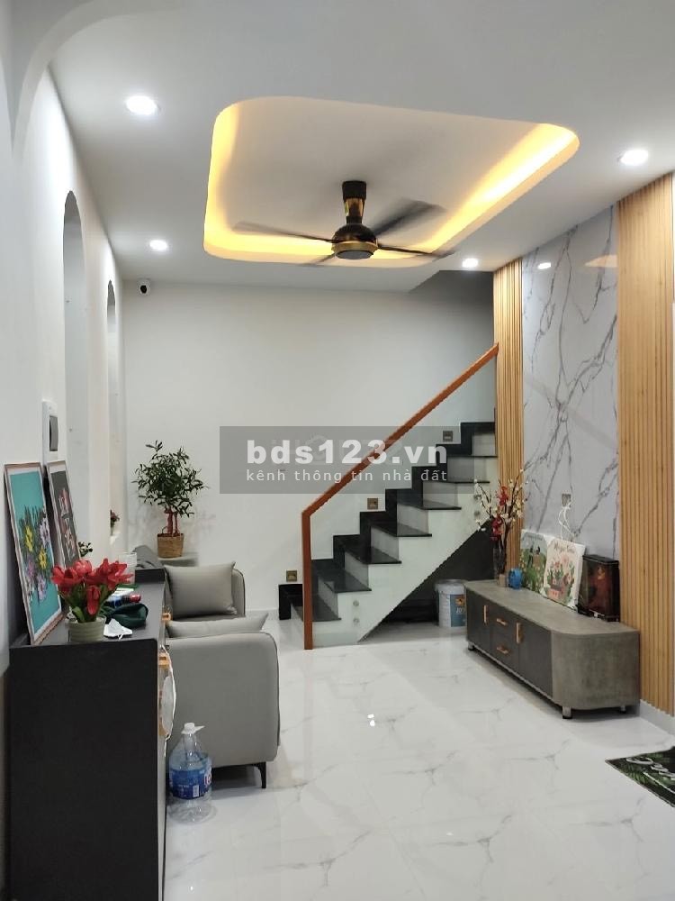 Bán gấp nhà mới đẹp Tân Phú, tặng đủ nội thất DTSD 31m², giá chỉ 3,98 tỷ đồng