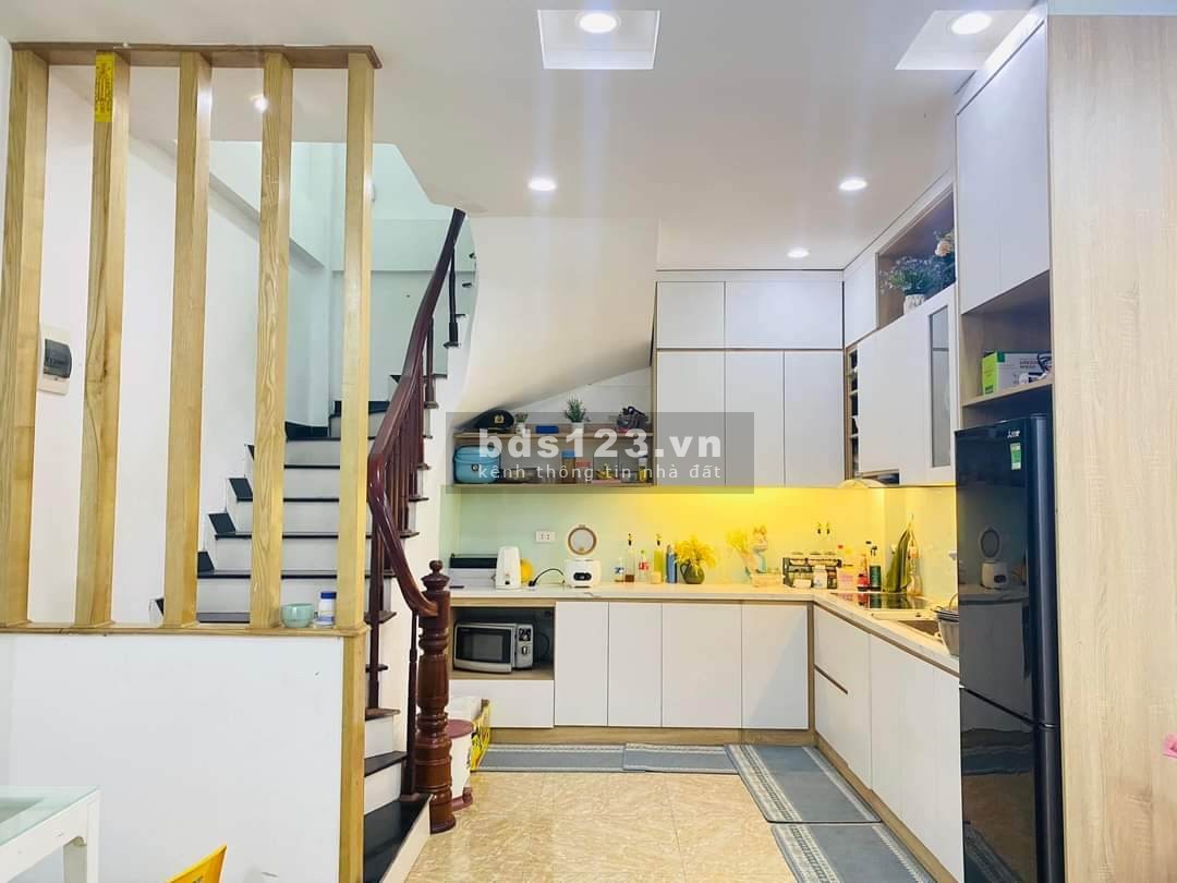 Bán gấp nhà Giáp Nhị, DT 45m² x 5 tầng, giá bán 4 tỷ