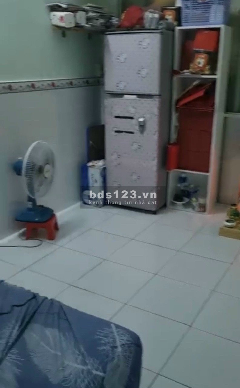 Chính chủ bán căn hộ lầu 1, giá 1,4 tỷ sổ hồng chính chủ, lh 0932016378