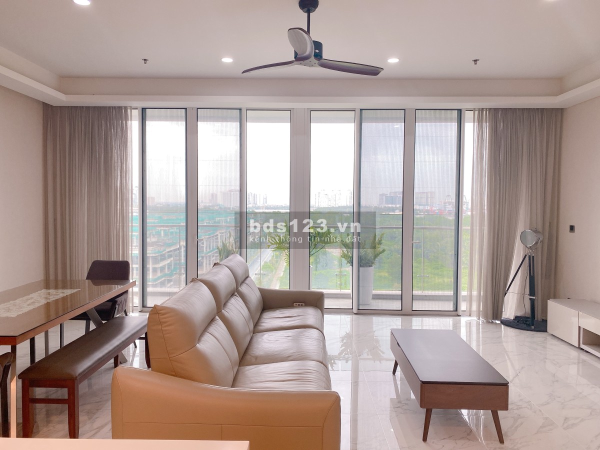 Cho thuê căn hộ cao cấp 3pn, dt 155m2 Sarica Sala view công viên, lh 0763829986
