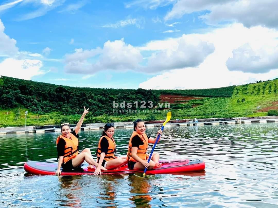 Thanh lý đất Ngộp View hồ 600m2 Sổ hồng Thổ cư Bảo Lộc giá rẻ chỉ 990 Triệu
