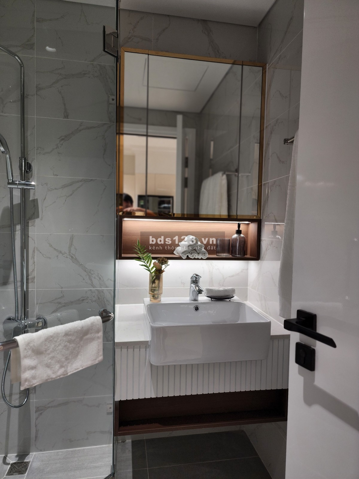 Căn hộ chung cư LEGACY PRIME - Bình Dương, giá rẻ 166 triệu ( 15%) LH 0937515986