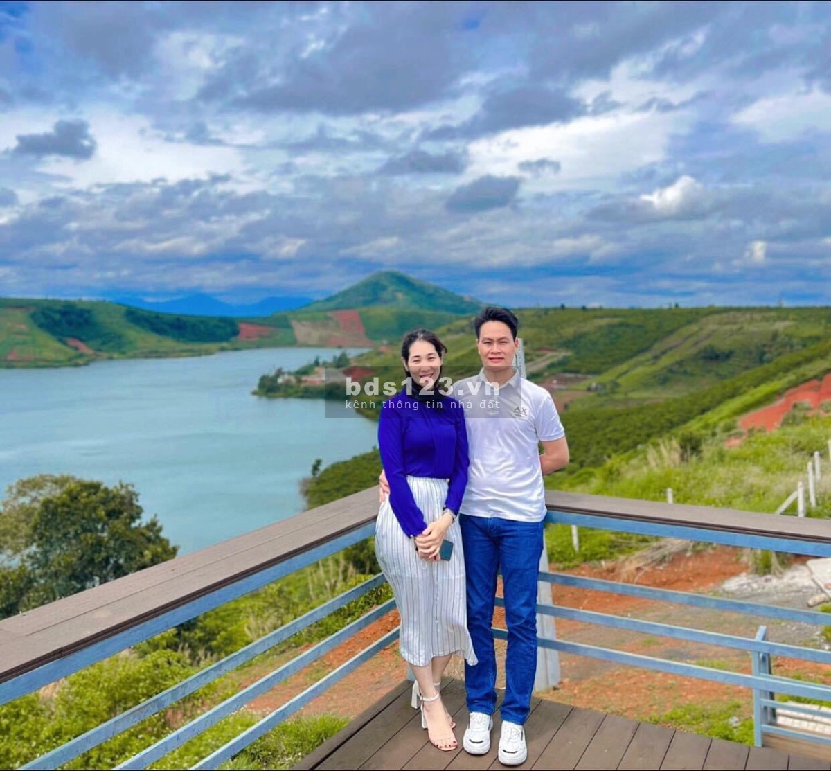 Thanh lý đất Ngộp View hồ 600m2 Sổ hồng Thổ cư Bảo Lộc giá rẻ chỉ 990 Triệu