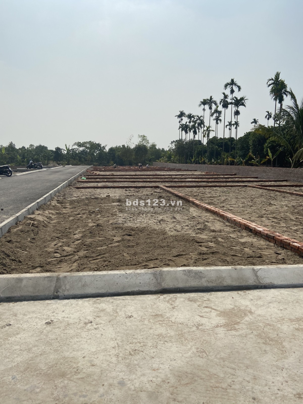 Bán đất ngay trục đường thôn, gần QL10 chỉ 3p di chuyển