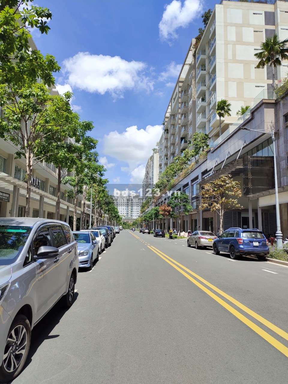 Cần tiền bán gấp shophouse Sari Town Sala có dòng tiền cho thuê cực tốt giá chỉ 65 tỷ