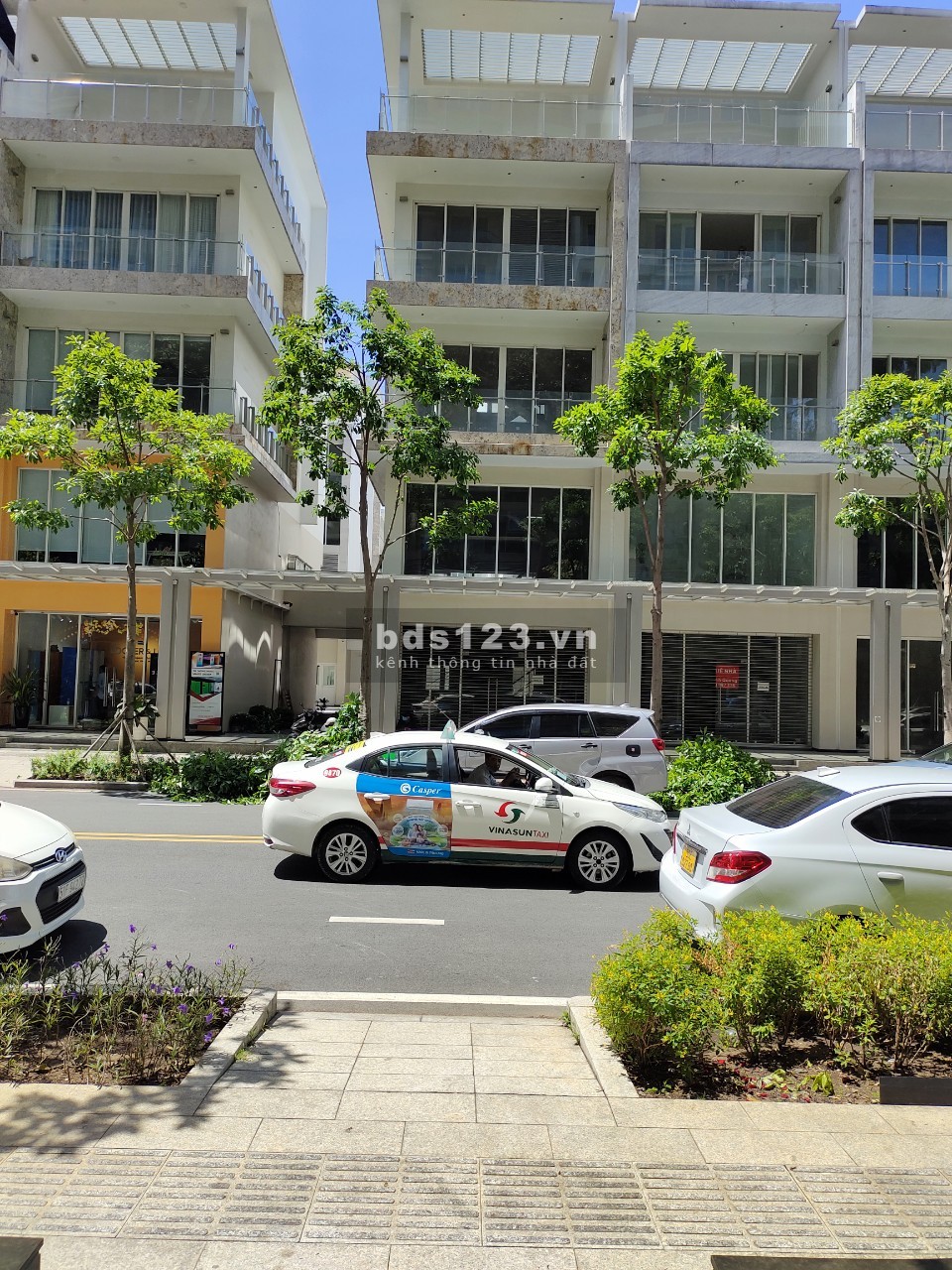 Cần tiền bán gấp shophouse Sari Town Sala có dòng tiền cho thuê cực tốt giá chỉ 65 tỷ