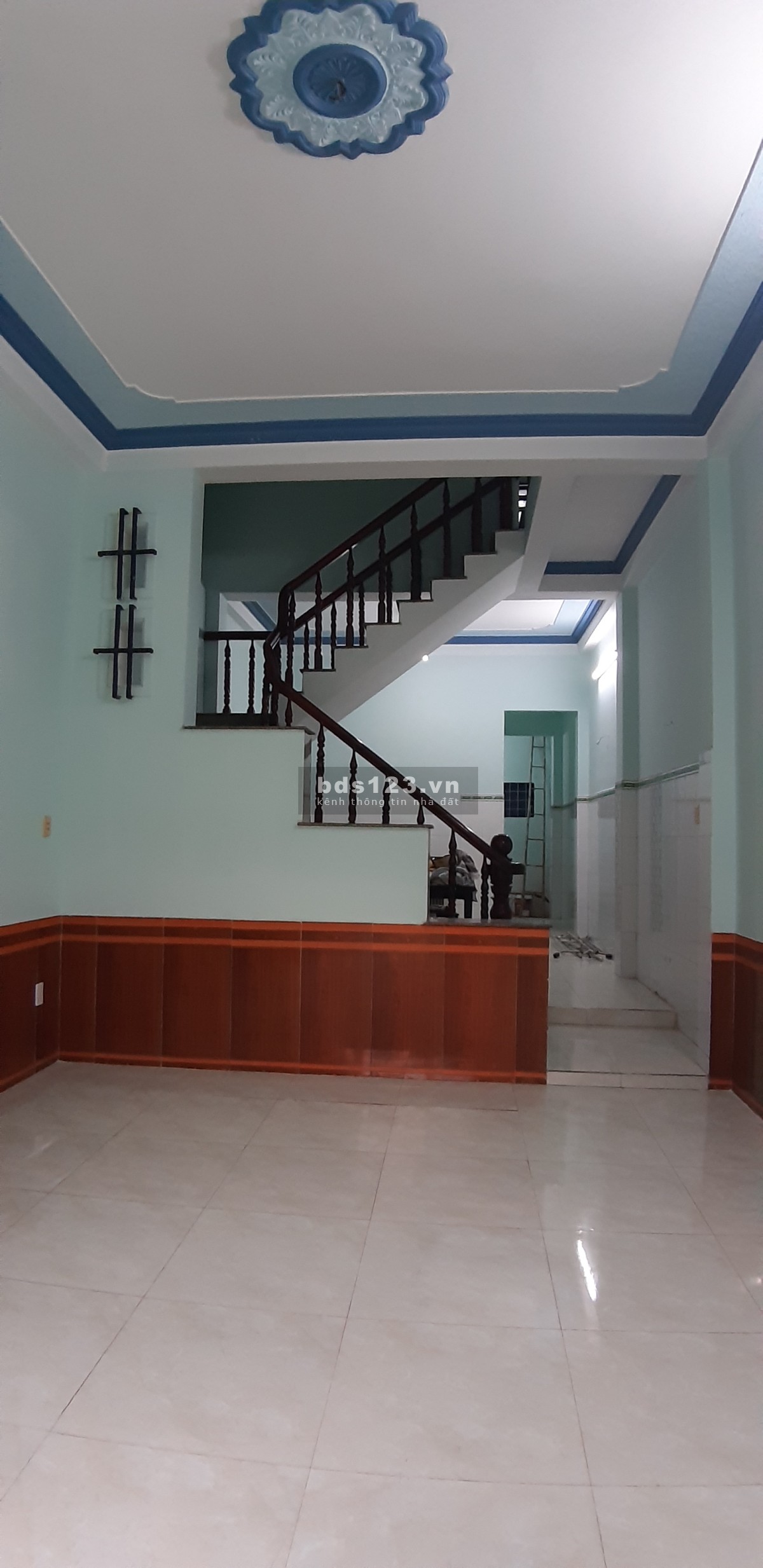 Nhà nguyên căn để ở, làm vp cty dt133m2 trệt1lầu Trần Thị Hè HiệpThành Q12