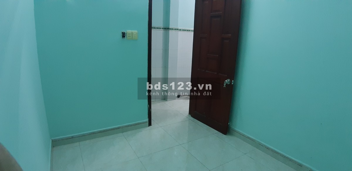 Nhà nguyên căn để ở, làm vp cty dt133m2 trệt1lầu Trần Thị Hè HiệpThành Q12