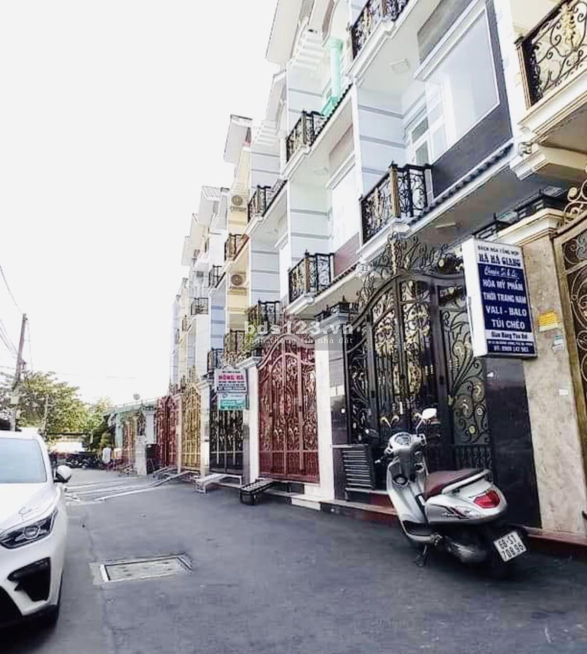 Bán nhà DT 60m² x 4 tầng, 4 phòng ngủ mới toanh vuông vức chỉ từ 5 tỷ đồng