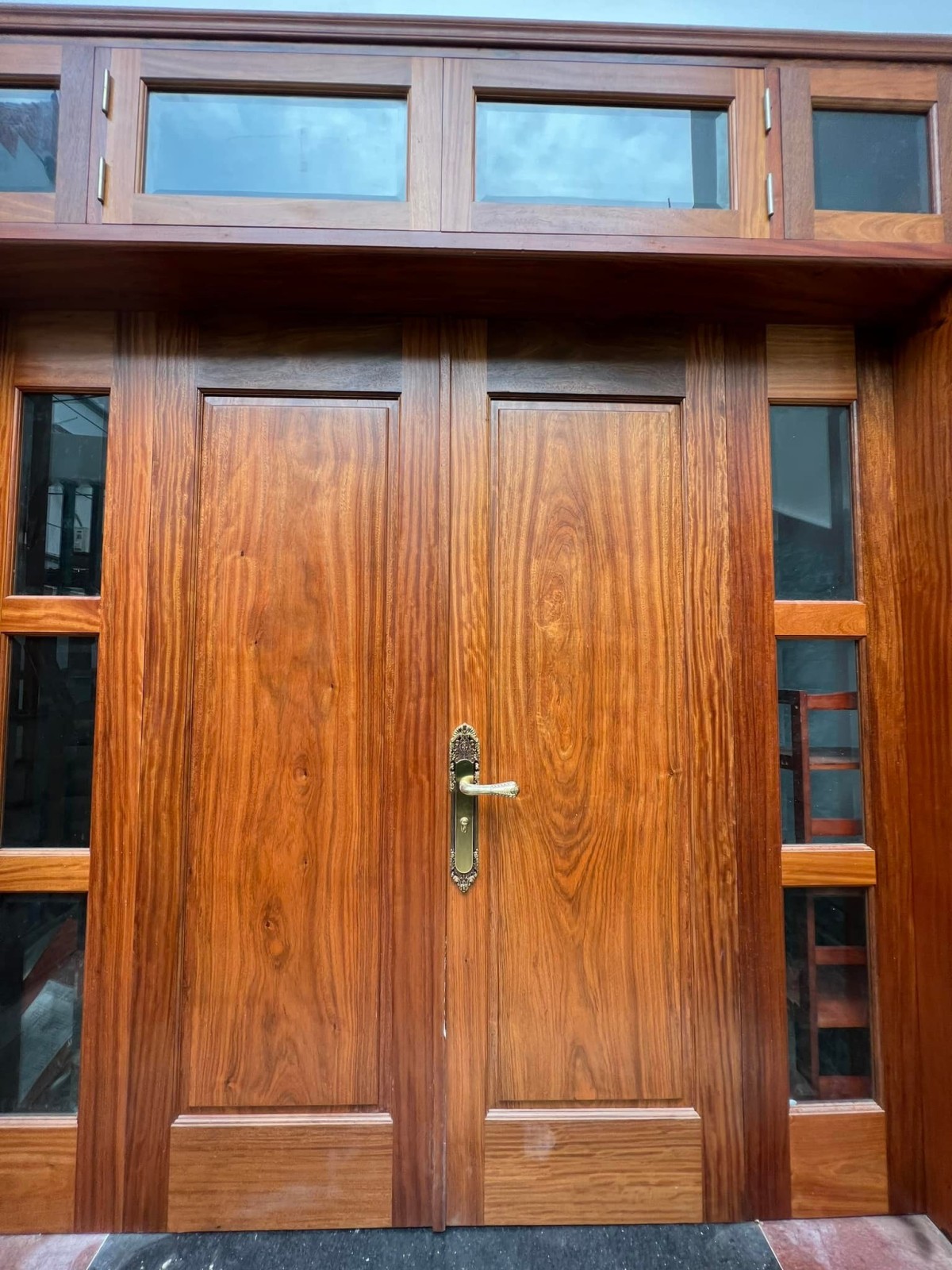 Bán nhà Long Biên, Thạch Bàn, DT 50m² x 5 tầng, mặt tiền nở hậu, giá 3,8 tỷ TL