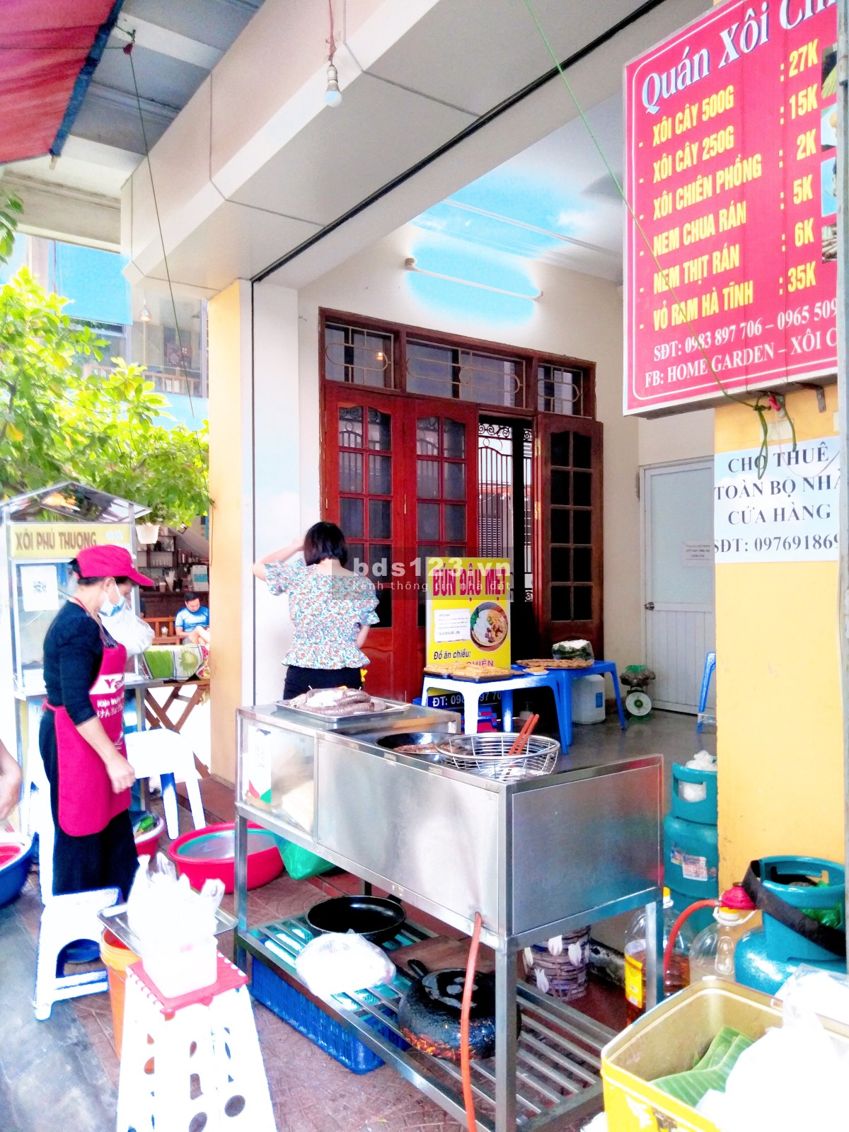 Chính chủ cho thuê căn nhà lô góc vị trí đắc địa kinh doanh mọi mặt hàng.