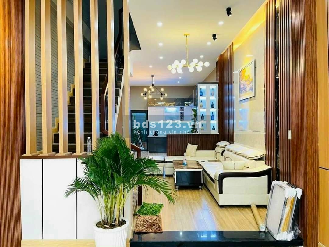 Bán nhà mặt tiền Trần Nam Phú, 1 trệt, 3 lầu phường An Khánh, Ninh Kiều