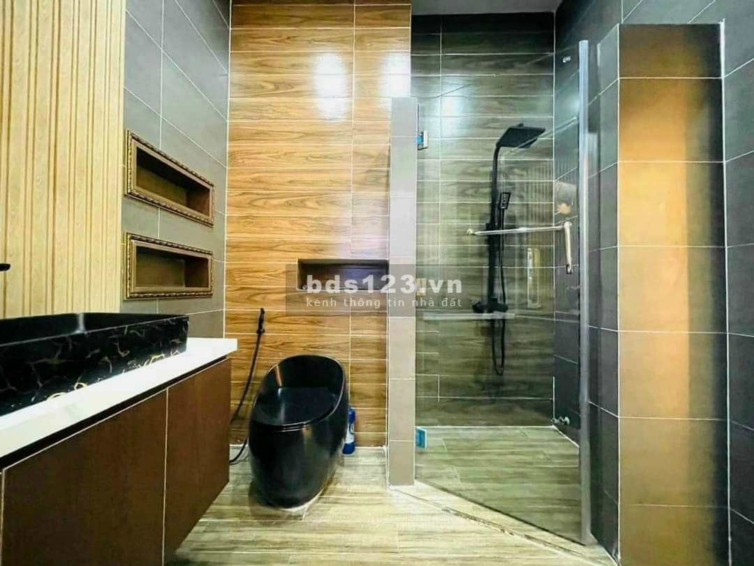 Bán nhà mặt tiền Trần Nam Phú, 1 trệt, 3 lầu phường An Khánh, Ninh Kiều