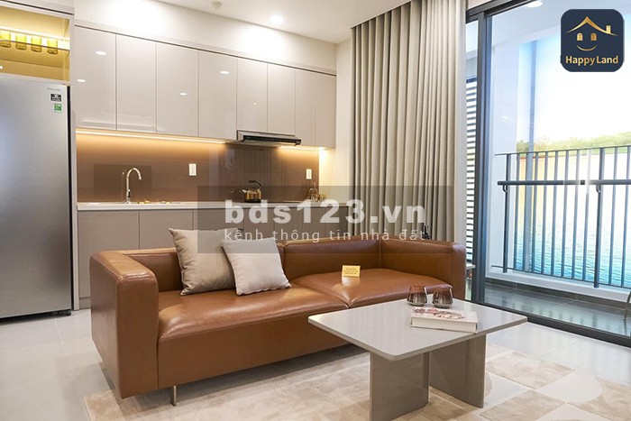 Bán căn hộ 1pn+1 dt 63m2, ngay trung tâm Quận 9, tặng nội thất, giá chỉ hơn 2 tỷ