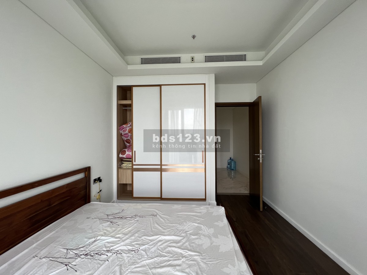 Cho thuê căn Sarica 3pn full nội thất, khu căn hộ đẳng cấp nhất Sala. Giá rất hấp dẫn chỉ 42 triệu.