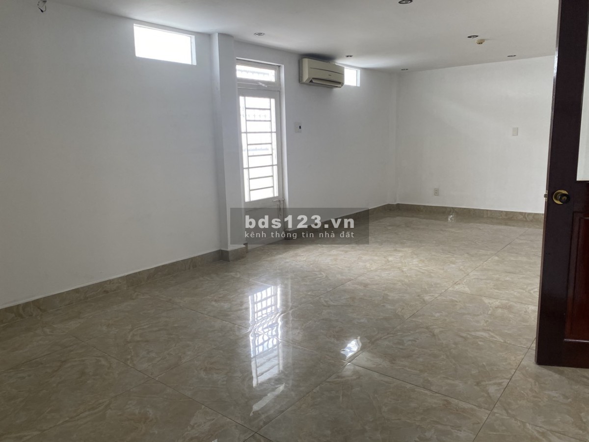 Cho thuê Văn Phòng mặt đường Vườn Lài giá tốt thị trường