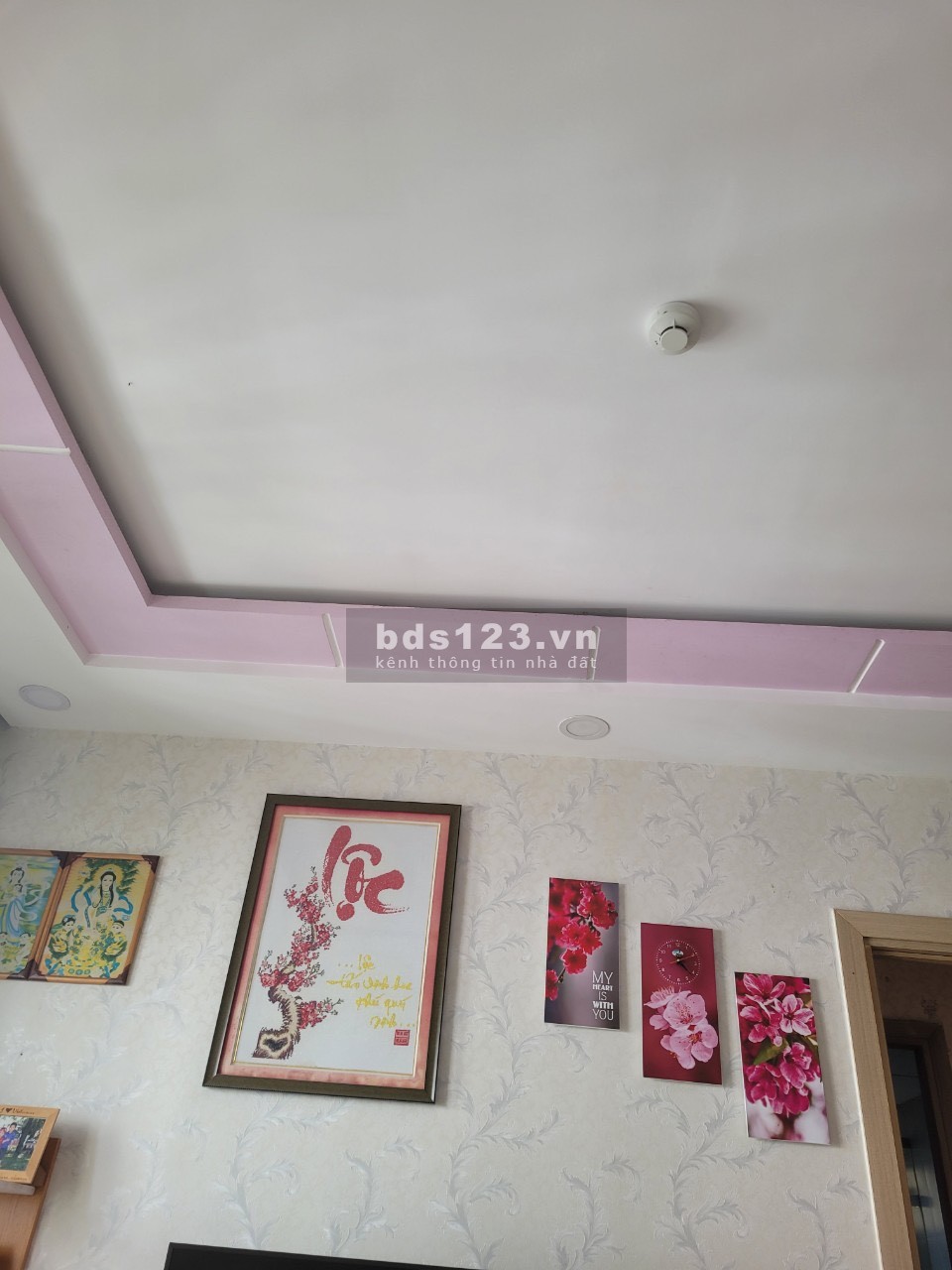 Cần bán chung cư Bộ Công An, 70m2, 2 phòng ngủ giá 2 tỷ 990tr