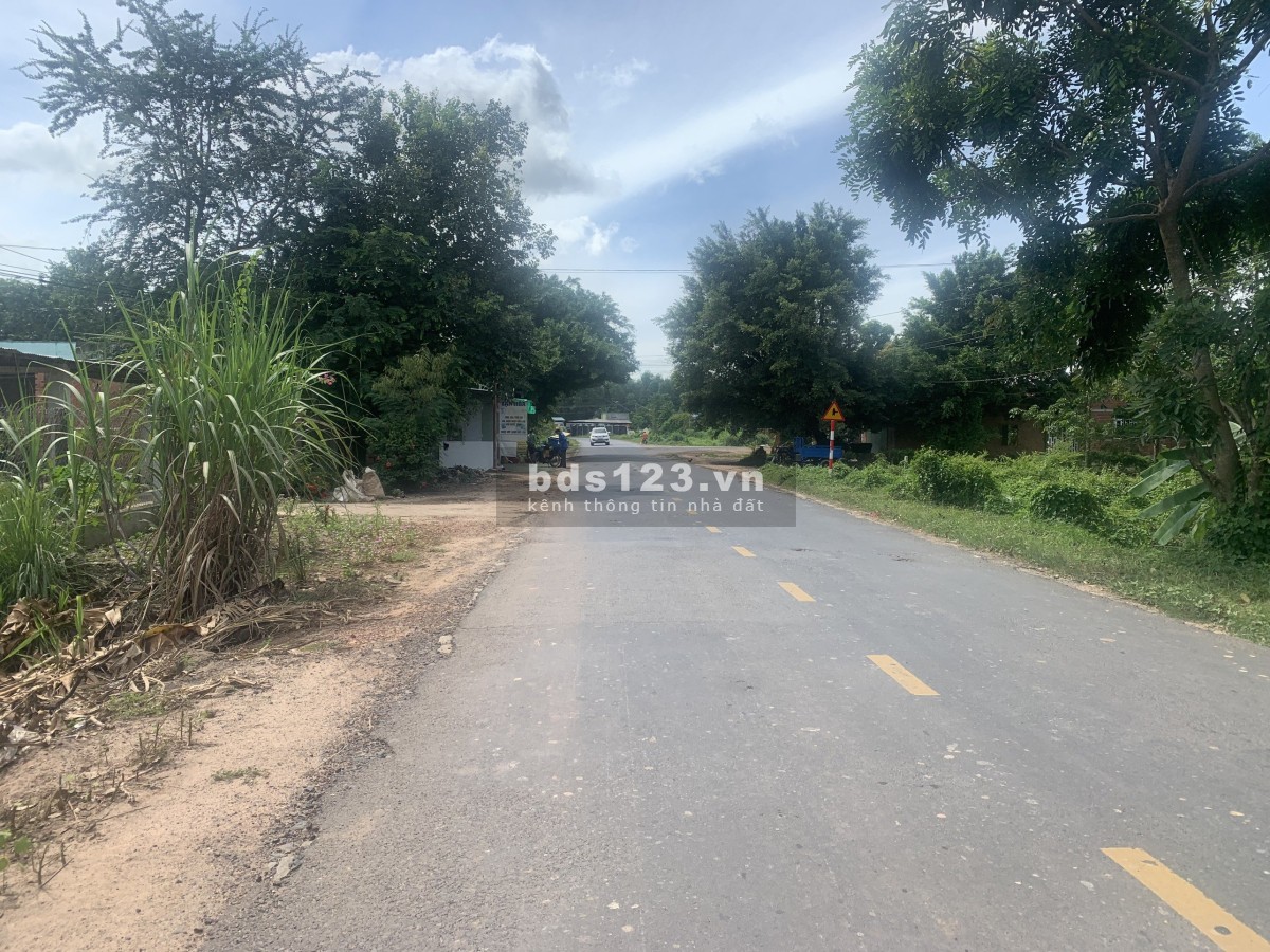 Chủ cần bán miếng đất gấp trong tuần tại ấp Trà Sim, xã Ninh Điền, huyện Châu Thành, tỉnh Tây Ninh