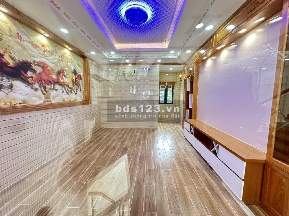 Bán nhà khu dân cư đường Bến Lội, DTSD 94m², 4 PN + 5WC giá chỉ 7,6 tỷ