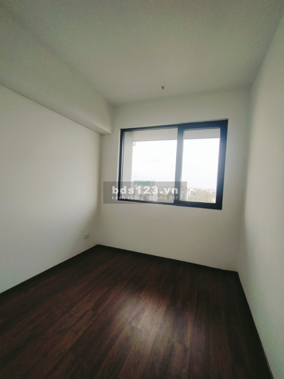 Cho thuê căn hộ 3 phòng ngủ nhà trống- Nhà mới 100%- Giá 20tr/ tháng- LH 0362347977 (Ms.Thảo)