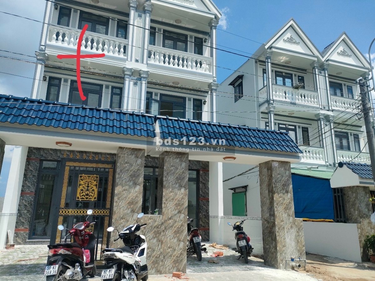 Em đang có giỏ hàng F0 nhà phố từ 950 triệu - 2 tỷ nằm gần cầu ông Thìn - cam kết sổ hồng riêng