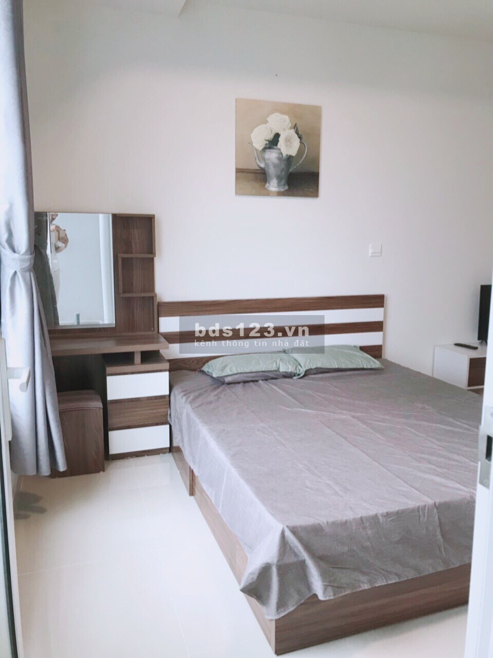 Sunrise City View 1pn, 1wc full nội thất, giá thuê 11.5 triệu, bao gồm phí quản lý