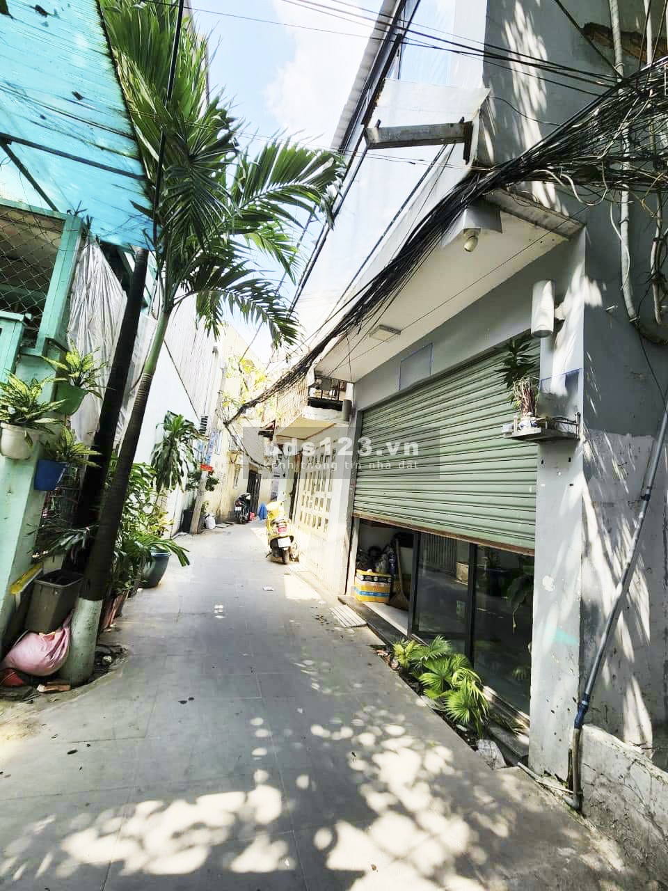 Bán nhà hẻm đường Lê Văn Lương, phường Tân Hưng, Quận 7, có Sổ hồng riêng, giá 2,2 tỷ đồng