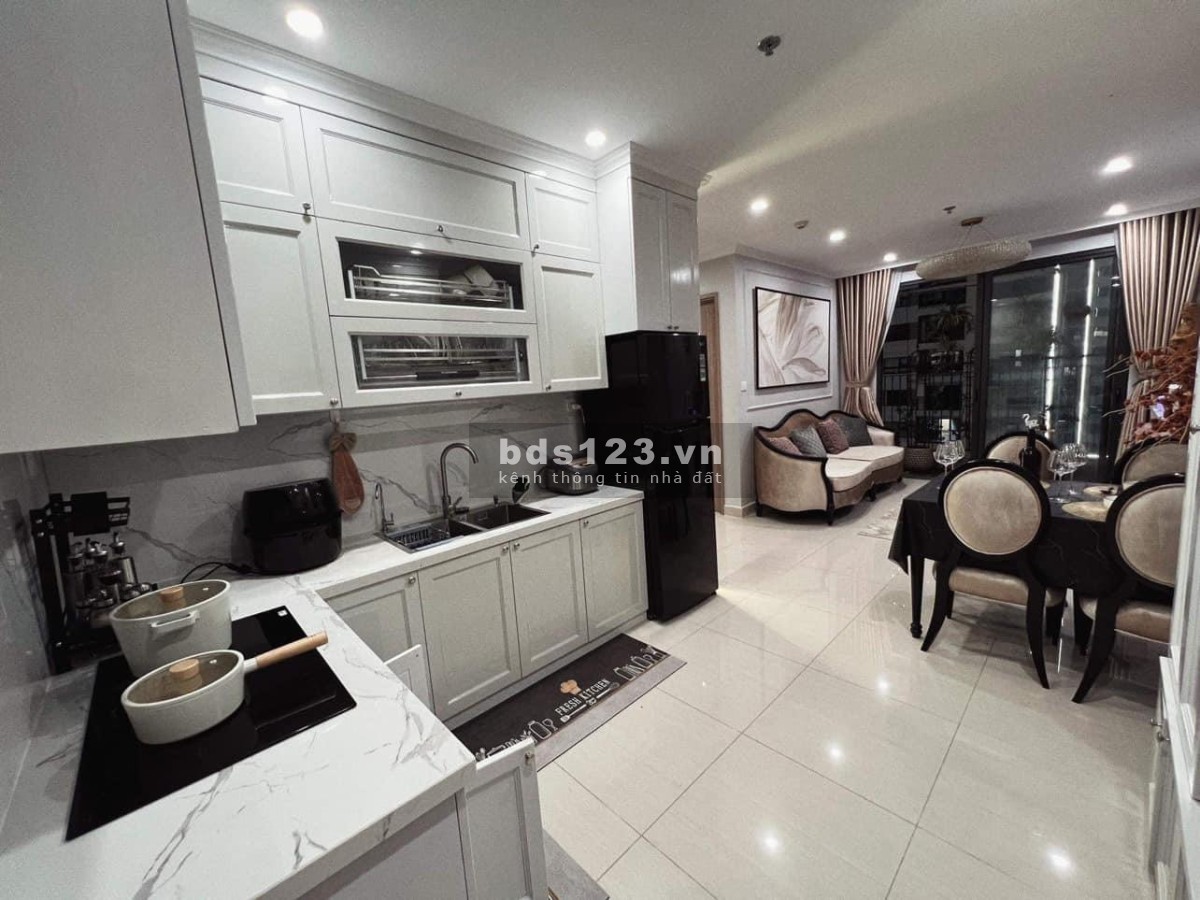 Tôi chính chủ cần bán nhanh căn 3N góc 2VS full nội thất giá 2.4 tỷ tại Vinhomes 0987 077 896