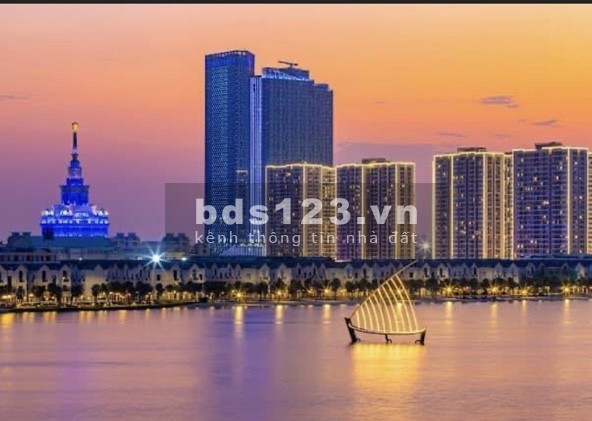 Chính chủ bán gấp căn 2N1VS, 60m2, chỉ 1.55 tỷ, tại Vinhomes Ocean Park