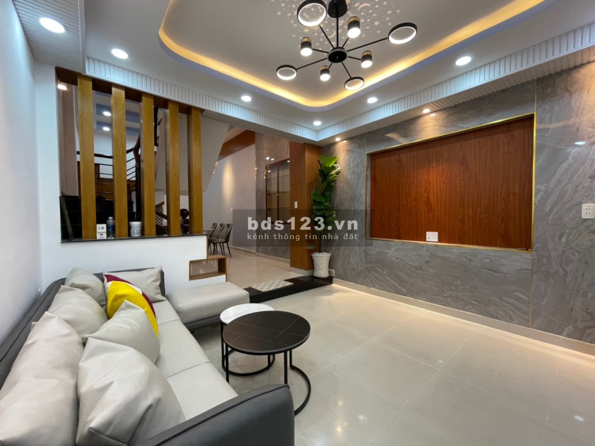 Bán nhà hẻm thông sầm uất Phạm Văn Chiêu chính chủ, giá thương lượng