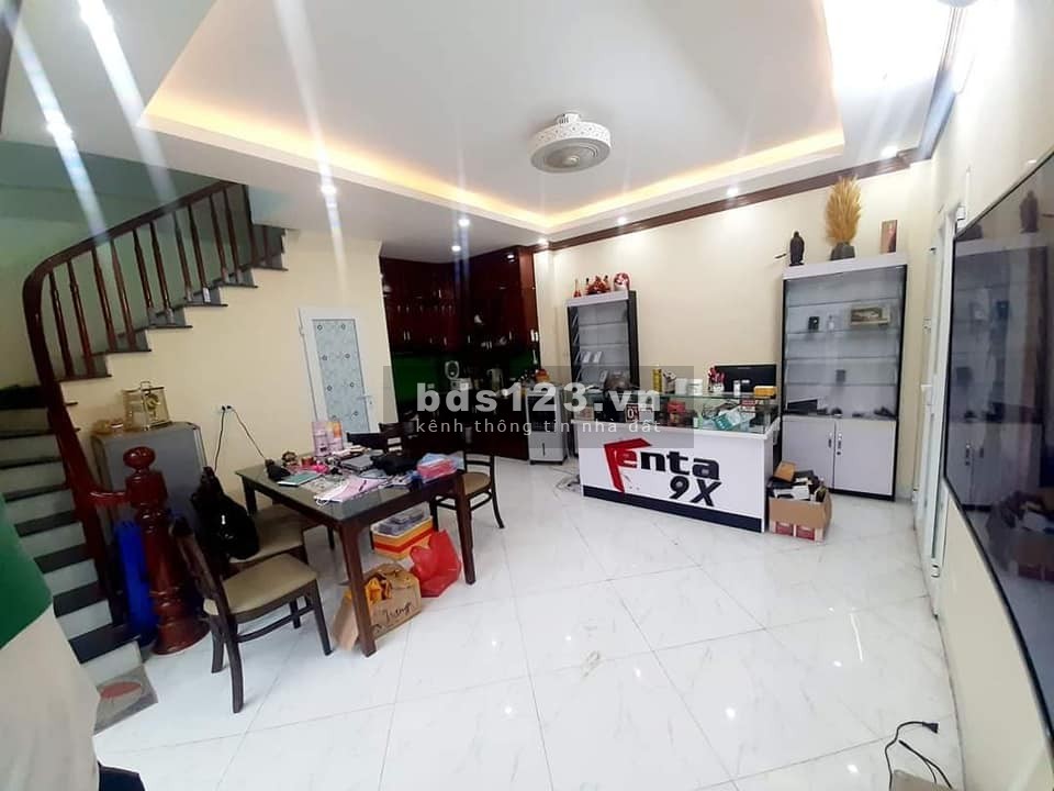 Bán nhà mới xây Trần Cung căn góc mặt tiền ngõ rộng, kinh doanh ô tô đỗ cửa, LH 0975946406