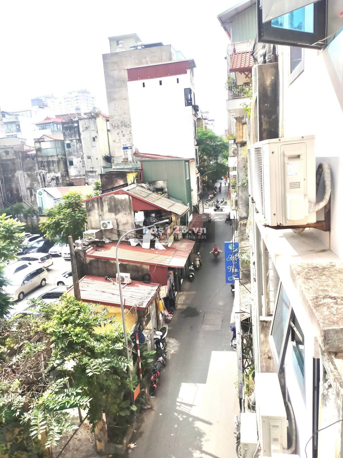 Bán nhà mặt phố Trung Liệt, Đống Đa, khu kinh doanh tấp nập dòng tiền 20 triệu/tháng