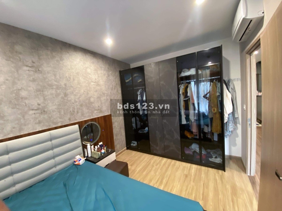 Chính chủ cần chuyển nhượng gấp lại căn S401- 2 ngủ 1wc - Full nội thất về ở ngay chỉ 2ty150tr